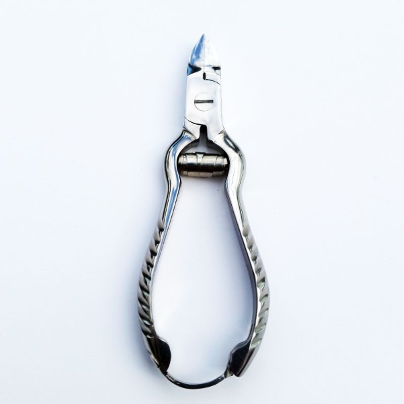 Negletang 12 cm. 