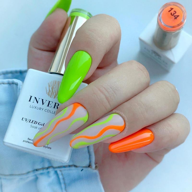 Gel Nail Polish 136 - Lime Light